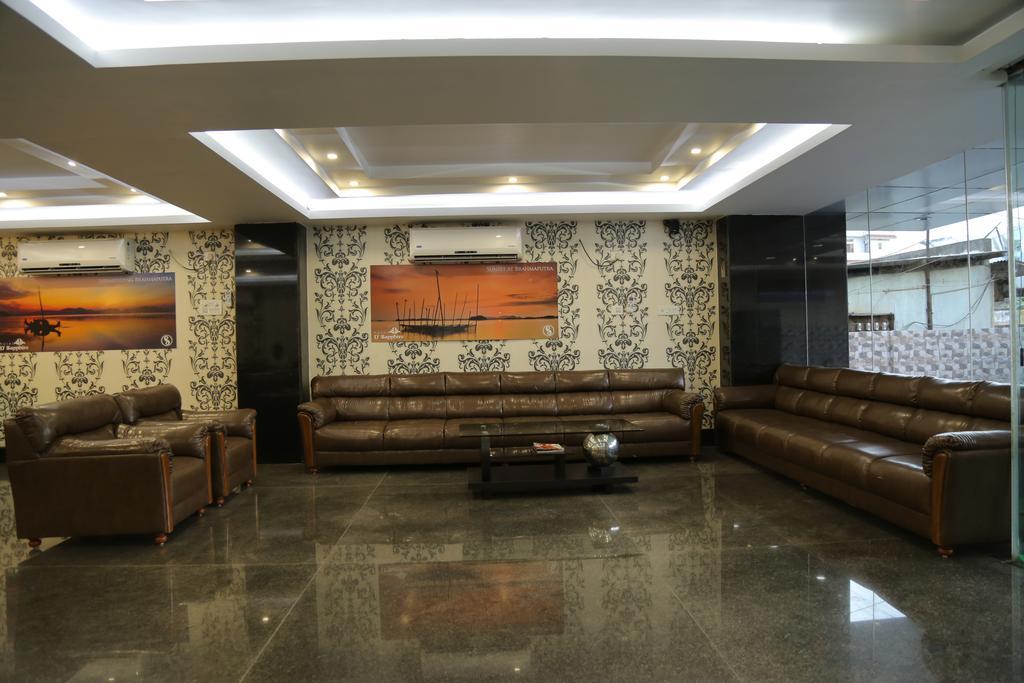 Hotel D' Sapphire 古瓦哈提 外观 照片